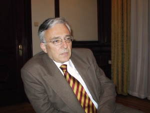 Mugur Isărescu - afirmaţii dure la Legea dării în plată